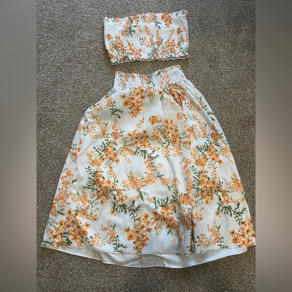 Multicolored Midi A-Line Skirt Resort Wear - Picture 4 of 7